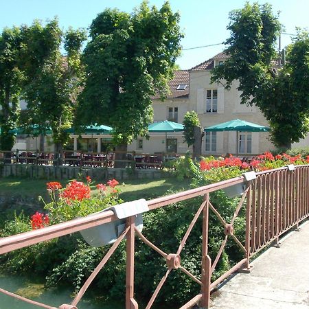 Hotel-Restaurant De L'Ecluse 79 Chassignelles Ngoại thất bức ảnh